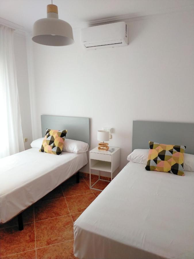 Casa Playa, Terraza Y Garaje Lejlighed Nerja Eksteriør billede